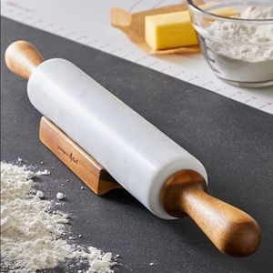 NEW Pampered Chef Marbled Rolling Pin